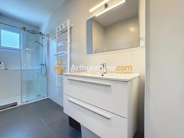 Location                                                      Maison
                        
                     7 pièces                      160 m2                     à Domarin