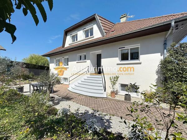 Location                                                      Maison
                        
                     7 pièces                      160 m2                     à Domarin