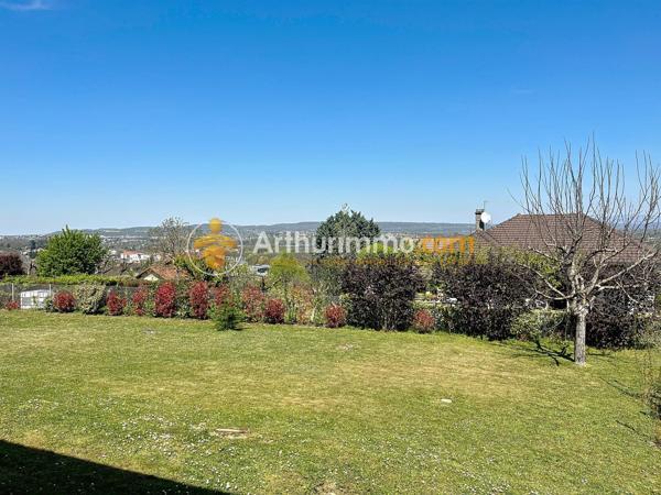 Location                                                      Maison
                        
                     7 pièces                      160 m2                     à Domarin