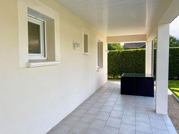 12 mn Gare de MONTARGIS - A VENDRE MAISON CONTEMPORAINE RECENTE 5 PIECES, 4 CHAMBRES + STUDIO INDEPENDANT, TERRAIN CLOS 3476 m2