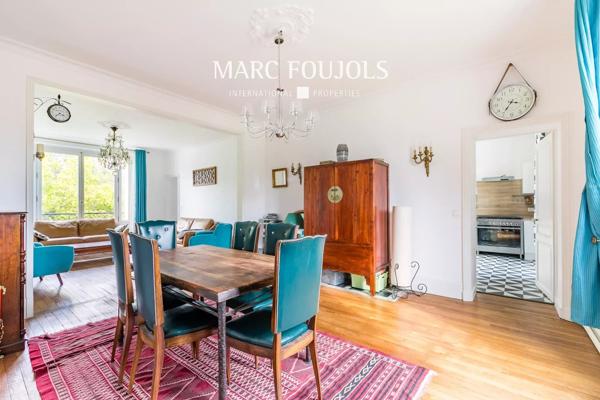 Charmant appartement avec terrasse, en centre ville de Chantilly