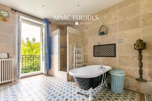 Charmant appartement avec terrasse, en centre ville de Chantilly