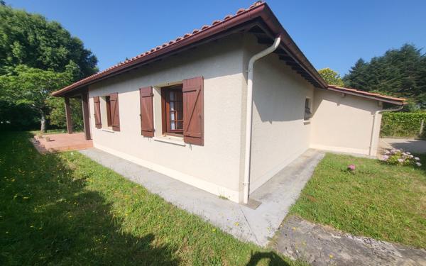 Maison à vendre    4 pièces •  Villeneuve-de-Marsan