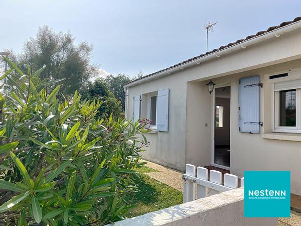 Maison Les Sables D Olonne Les Plesses 2 chambres jardin garage proche écoles et commerces