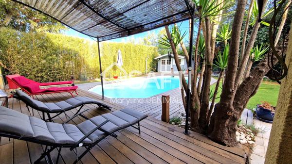 Charmante Villa - piscine - Appatement T3 indépendant - 2 grands garages / Local commercial