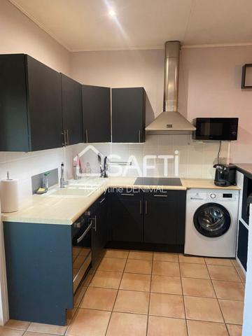 Charmante Villa - piscine - Appatement T3 indépendant - 2 grands garages / Local commercial