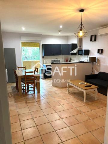 Charmante Villa - piscine - Appatement T3 indépendant - 2 grands garages / Local commercial