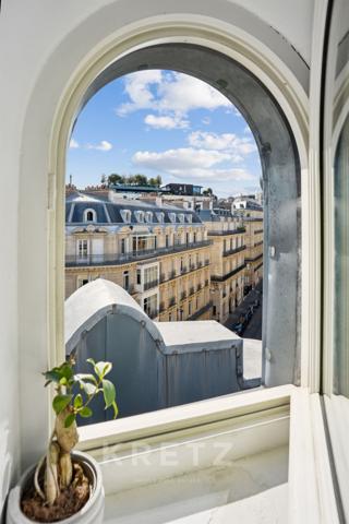 Pied à terre dans le triangle d'or