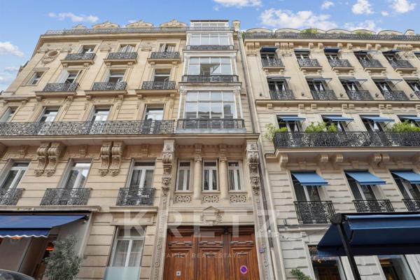 Pied à terre dans le triangle d'or