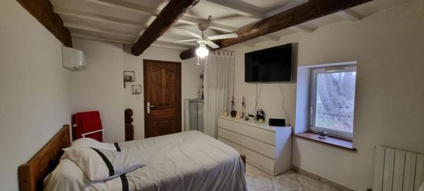 Maison Pierrelatte  9 pièce(s) 200 m2