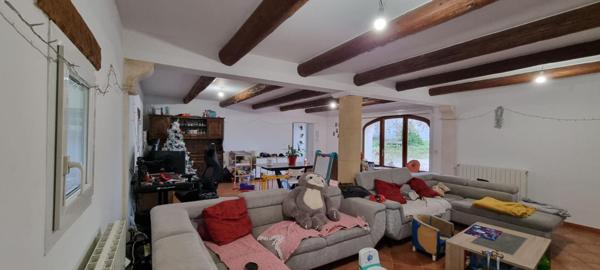 Maison Pierrelatte  9 pièce(s) 200 m2