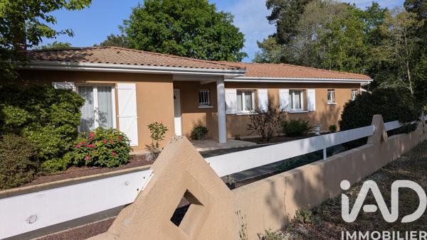 Maison (prestige) à vendre 6 pièces 148 m² Saint-Jean-d'Illac