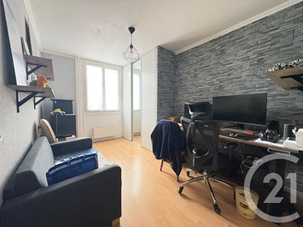 Appartement F5 à vendre  5 pièces - 94,72 m2 ANDRESY - 78