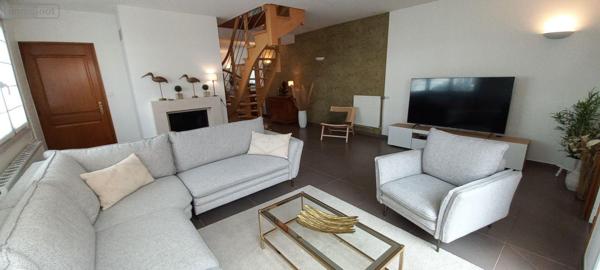 Maison à vendre à Cappelle-la-Grande dans le Nord (59180), ref : V12367