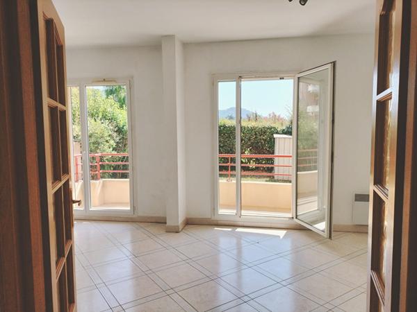 Appartement T4 en duplex de 78.03 m2 en Rez de jardin