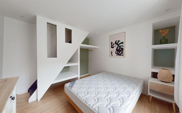 Immeuble à vendre    9 pièces •  Algrange