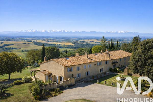 Maison à vendre 16 pièces 660 m² Bram