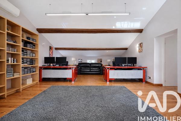 Maison à vendre 16 pièces 660 m² Bram