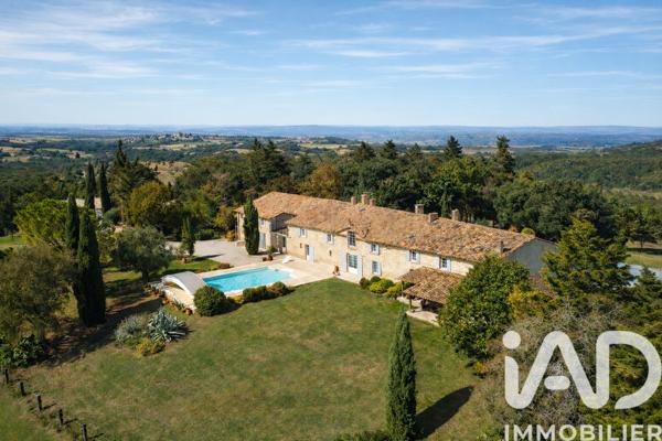 Maison à vendre 16 pièces 660 m² Bram