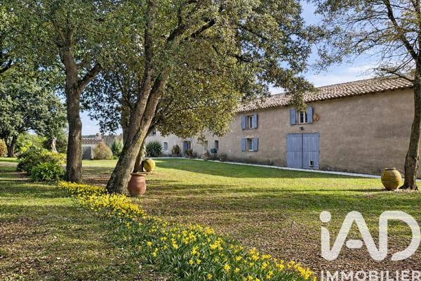 Maison à vendre 16 pièces 660 m² Bram