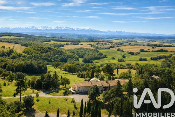 Maison à vendre 16 pièces 660 m² Bram