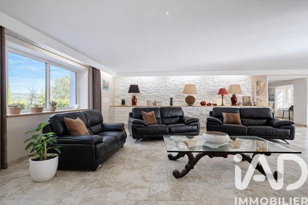 Maison à vendre 16 pièces 660 m² Bram