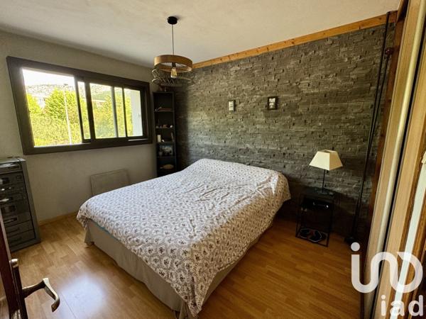 Appartement 4 pièces de 84 m² à La Valette-du-Var (83160)