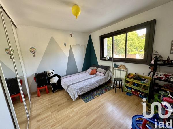 Appartement 4 pièces de 84 m² à La Valette-du-Var (83160)