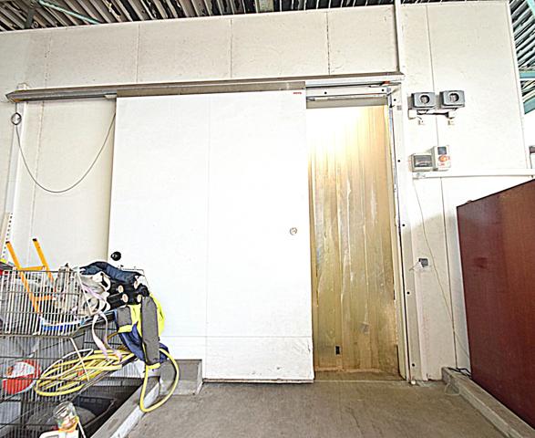 Entrepôt/Local industriel  fonctionnel, accessible et adapté à vos besoins logistiques  à vendre MULHOUSE (68)