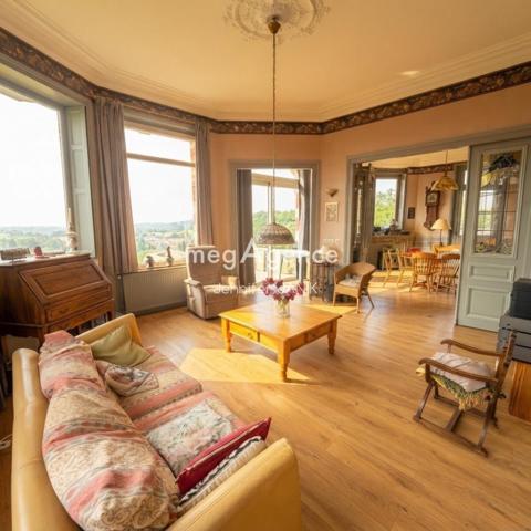 Maison à Amiens, 80000 - 9 pièces 262m²