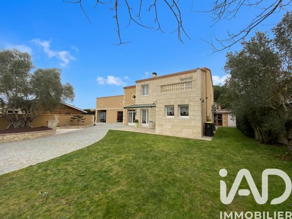 Maison à vendre 7 pièces 230 m² Saint-Loubès