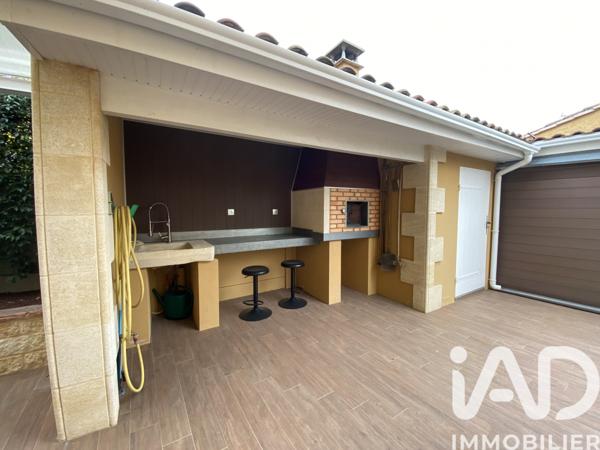 Maison à vendre 7 pièces 230 m² Saint-Loubès