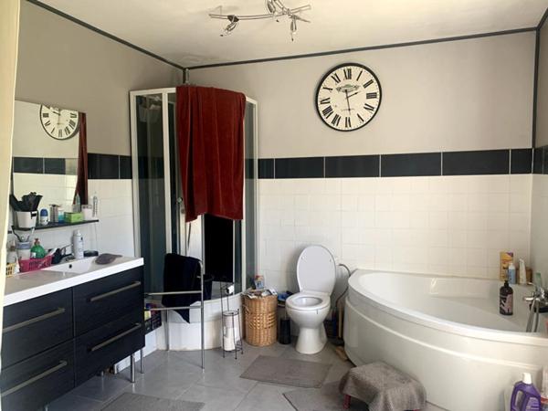 Maison de 251 m2 Châtillon Saint Jean de 8 pièces