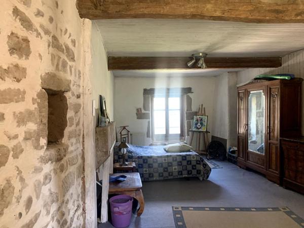 Maison de 251 m2 Châtillon Saint Jean de 8 pièces