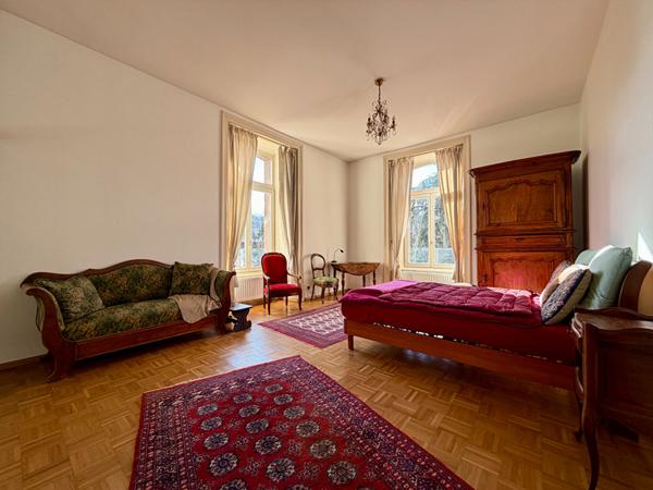 Appartement - 4 pièces - 146 m²