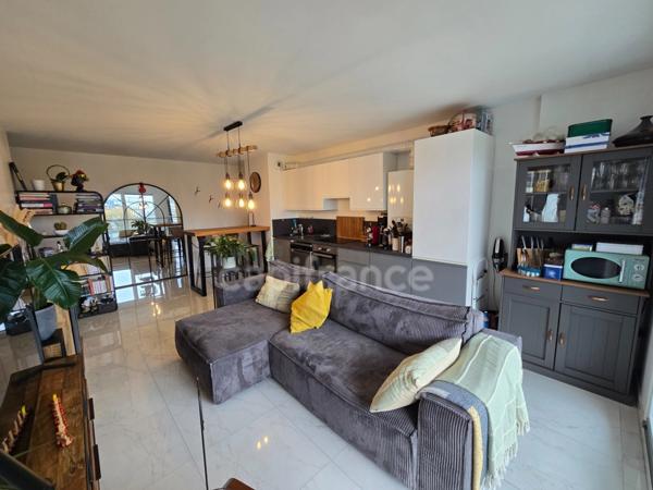 Appartement 2021 à vendre 3 pièces LONGJUMEAU (91) avec terrasse, côté jardin et double parking en sous-sol