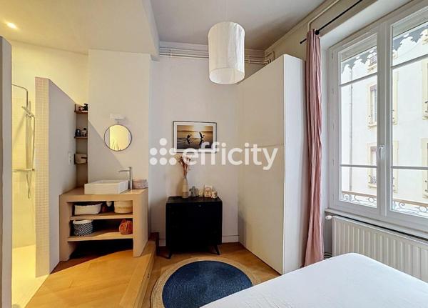 Appartement
         2 pièces
        - 74 m² Exclusivité 389 000 € *
