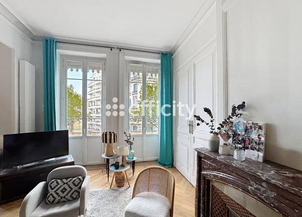 Appartement
         2 pièces
        - 74 m² Exclusivité 389 000 € *