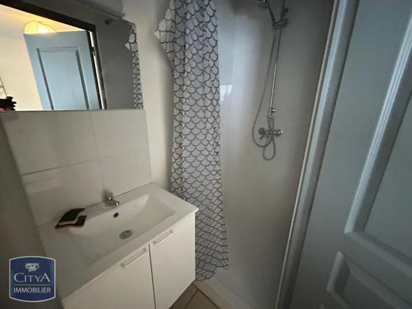 Appartement à louer 1 pièce 25m²