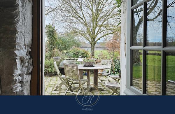 Maison de caractère en bord de Loire 7 pièces BEHUARD (49)