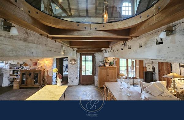 Maison de caractère en bord de Loire 7 pièces BEHUARD (49)