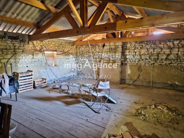 Maison à Montreuil-Bellay, 49260 - 6 pièces 130m²