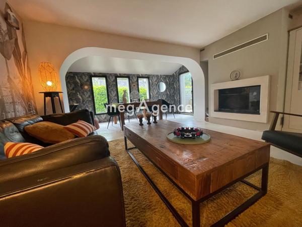 Maison à BADEN, 56870 - 5 pièces 143m²