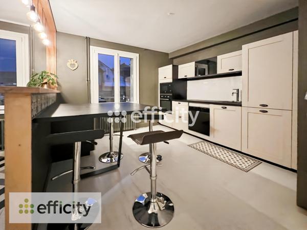 Maison 7 pièces - 163 m²