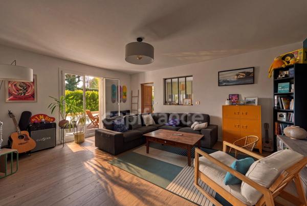 Appartement à vendre 4 pièces FERNEY VOLTAIRE (01)