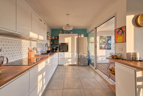 Appartement à vendre 4 pièces FERNEY VOLTAIRE (01)