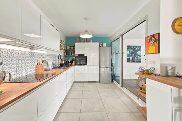Appartement à vendre 4 pièces FERNEY VOLTAIRE (01)