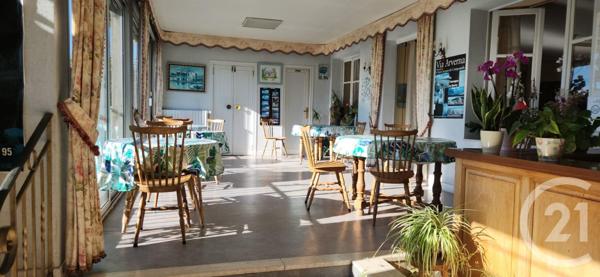 Immeuble à vendre  850 m2 POLMINHAC - 15