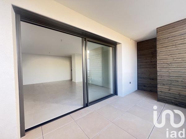 Appartement 2 pièces de 47 m² à Saint-Ismier (38330)