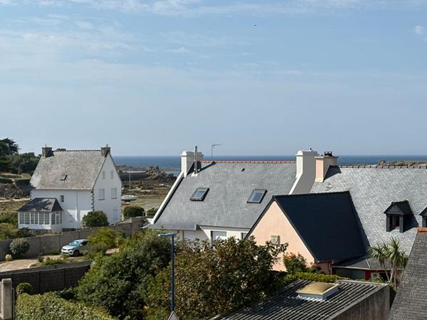 À VENDRE IMMEUBLE DE RAPPORT À PORSPODER - À DEUX PAS DES PLAGES , Porspoder